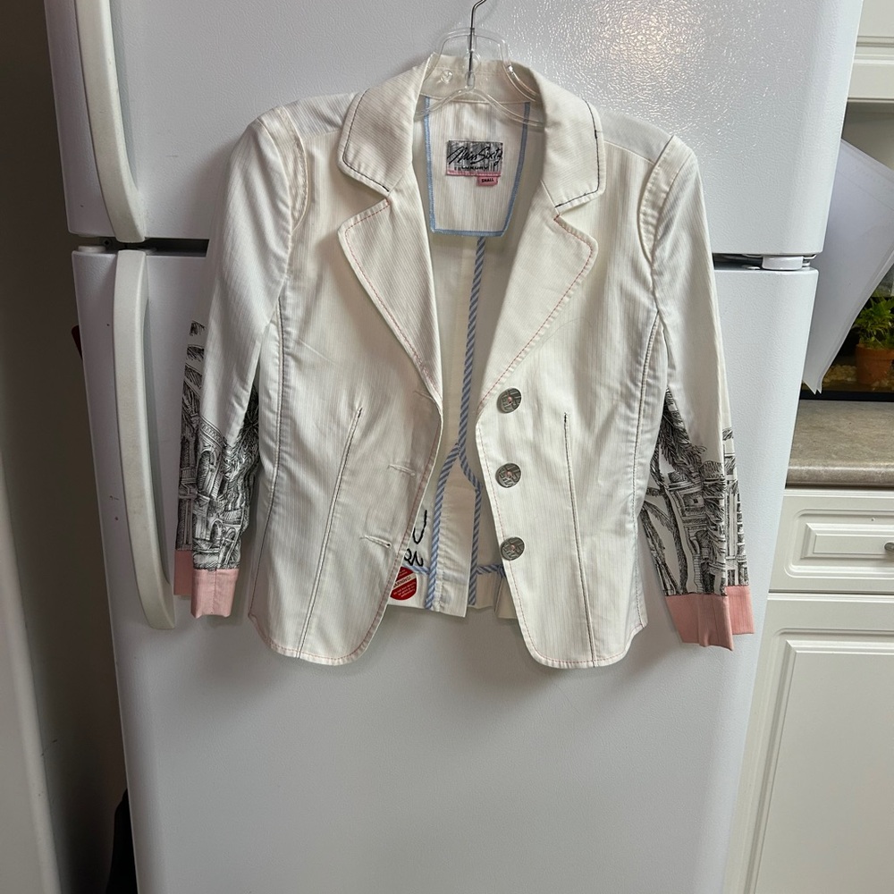 Miss Sixty White and Pink Denim Jacket Size S
Made in Italy - Picture 2 of 8
